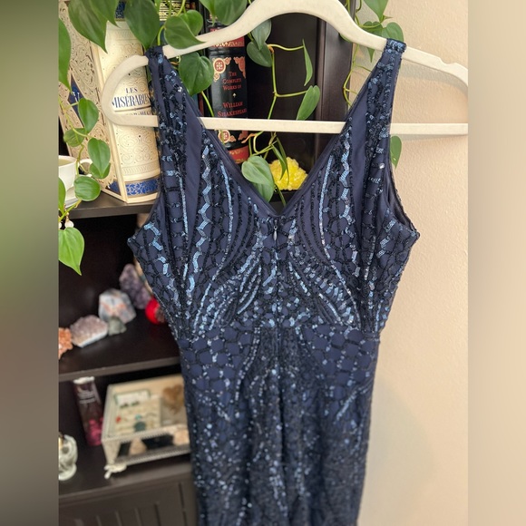 Nightway, a V-neck w/ an array of sequin embellishments on a flowing silhouette - Picture 3 of 15